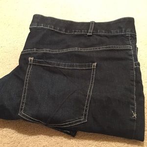 Dark blue jeans (short!) 26s skinny